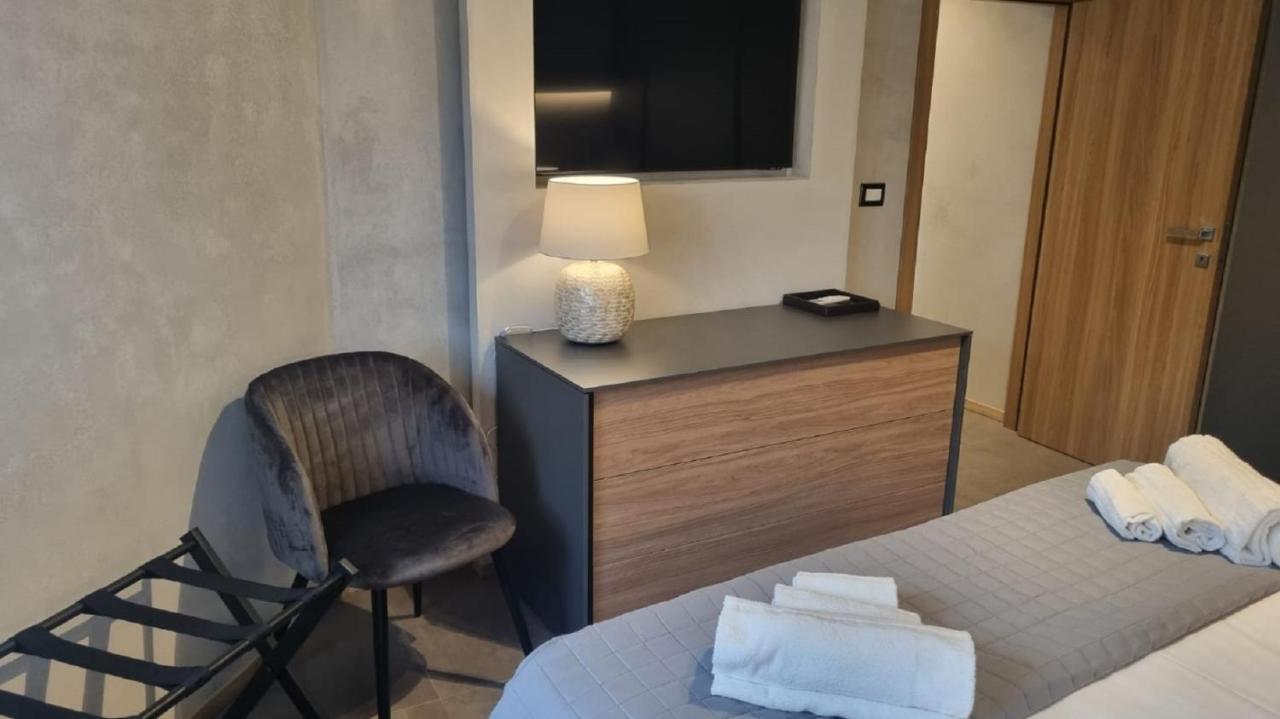 Apartament Dimora Dei Viaggiatori Katania Zewnętrze zdjęcie